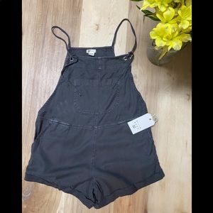 Billabong Romper Sz Small NWT